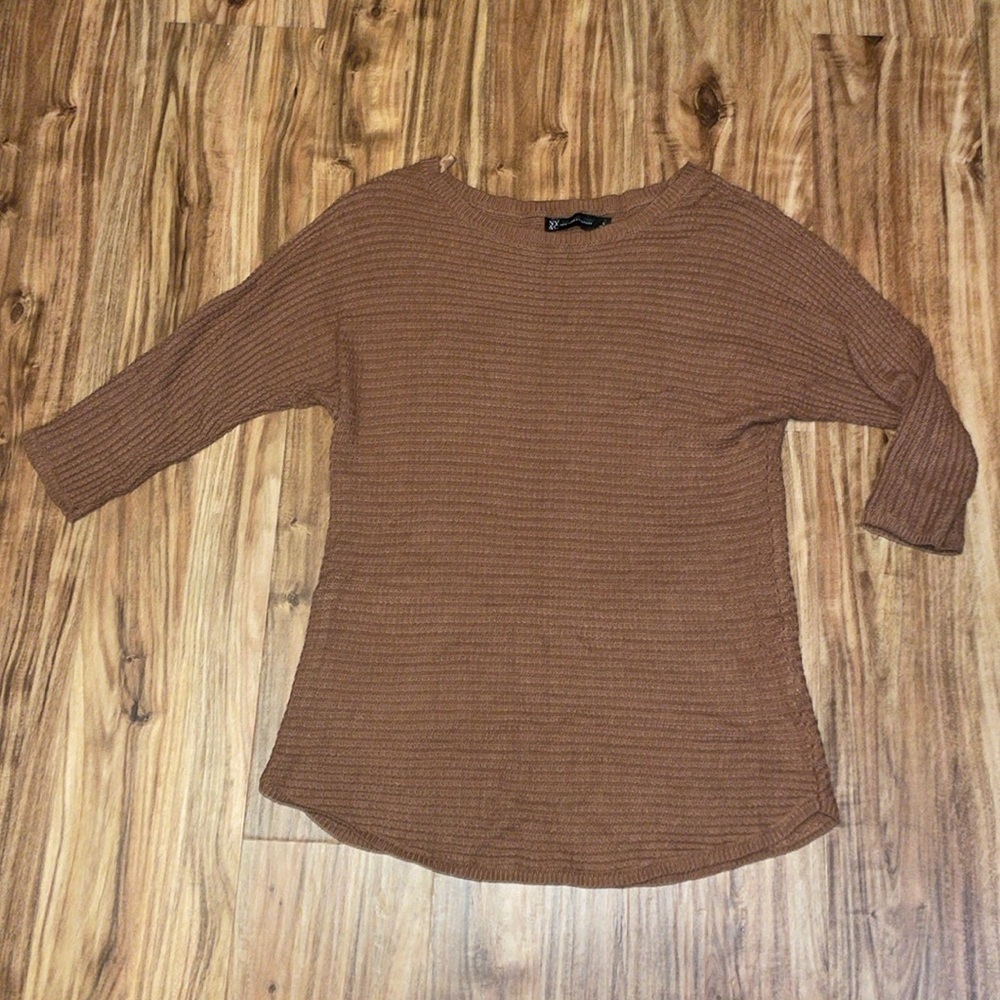 New York and company women’s sweater Large top knit 3/4 sleeve tan brown basic